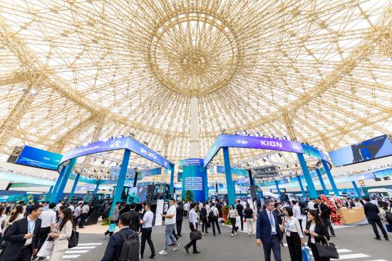 VEC and dmg events Announce Strategic Partnership, Opening a New Chapter for the Vietnam International Industrial Fair (VIIF)