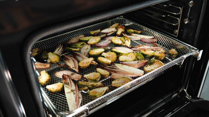 ASKO Brings Air Frying Into the Oven and Launches New Campaign with Lluis de la Riva